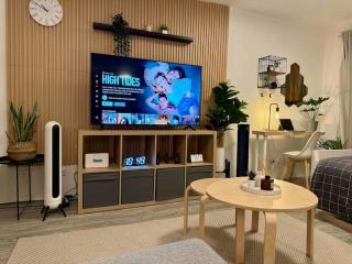Cozy and Modern Living - Manila - 8
