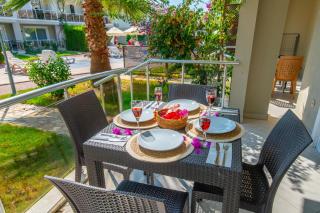 Sunset Beach Club Aqualettings Mermaid 37 - 9