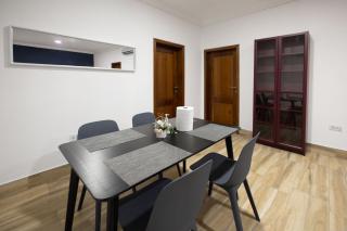 Bragha Apartments And Hotel - 1