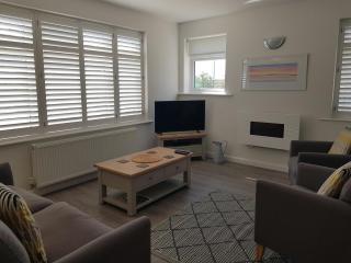 Beachfront 2 bed lux apart Milford on Sea, The New Forest - 3