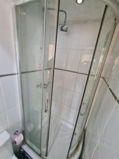 Smart & Bright Apartment - 6