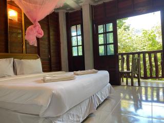 Garden View Resort Tonsai - Tonsai Beach - 1