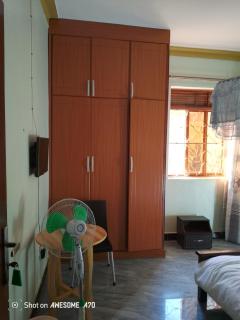 Green Gardens Busia Hotel - 1