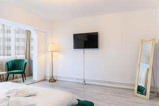Cristian Studio - Netflix free - Brasov - 7