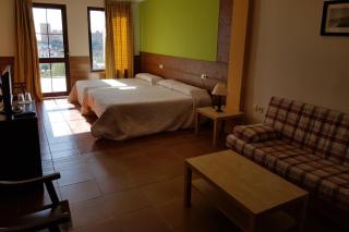 Hotel Restaurante Baños - Baños de la Encina - 2