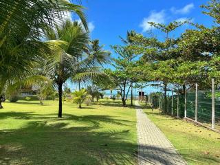4 suítes Pertíssimo do Mar no Condomínio Porto das Baleias em Praia do Forte - 5