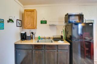 On-Site Boat Ramp Pet-Friendly Kerens Studio! - 7