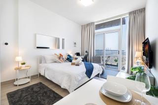 Cozy Studio 29th Floor, Bloom Towers Marina View - Dubai - 9