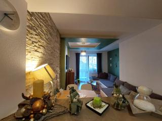 Cozy family apartment with garage - 9