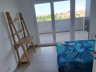 Iconic 652, T2 vue mer, bien équipé, centre port - 5