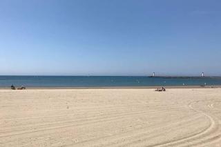 Iconic 652, T2 vue mer, bien équipé, centre port - 3