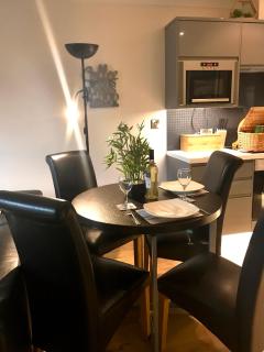 Swanning Off Whitby with Parking - Whitby - 7