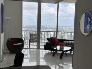 56Floor 2bd 2ba PENTHOUSE 28 Day Minimum Stay Million Dollar View - Miami - 4
