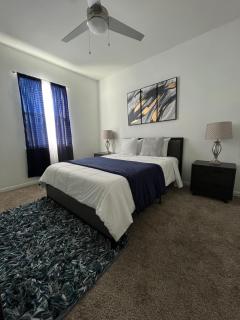 Hidden Gem in Spring Free Parking - 8