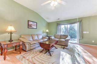 7 Mi to Cherry Grove Beach Home on Grand Strand - Longs - 6