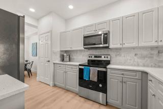 Luxurious Golf Condo W/ Resort Pool and Amenities! - Naples - 7