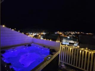Nord Hus Service AS, Deluxe, Sauna, Jakuzzi - Havøysund - 6