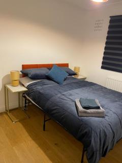 Superb 2 Bedrooms Ealing Broadway Apartment next to Tube & Buses - Ealing - 3