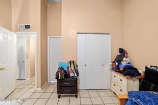 Private Master Bedroom for rent - El Paso - 3