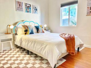 Groovy Getaway Retro Vibes In North Park, Sd - San Diego - 9