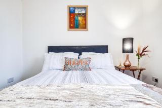 Flat in west midlands - Longford - 3