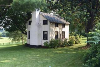 Charming & Rustic Bloomingdale Cottage w/views - - 9