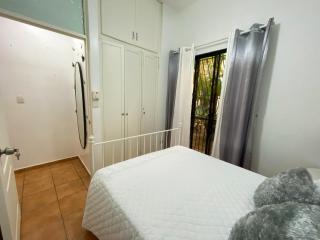 ZONA COLONIAL 2 habitaciones+wifi+balcon apartamento completo - 4