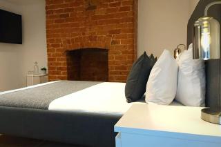 2 Bedroom City Centre Duplex Apt - Preston - 6