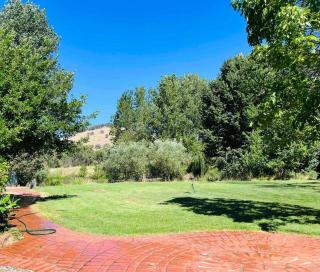 Glenisla Farm House near Benalla - 2