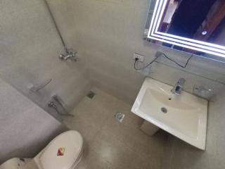 Entire Apartment 2bed Condo at Burban Oakwood - Bhurban - 1
