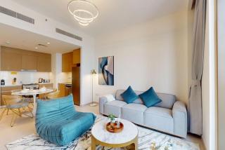 Summer at Creek Beach - Elegant One Bedroom - 2