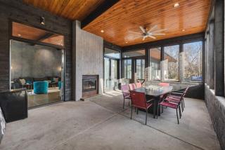 Unique Modern Ranch w Year Round Pool and Hot Tub - Nashville - 7