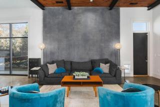 Unique Modern Ranch w Year Round Pool and Hot Tub - 6