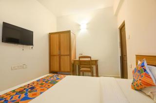 FabExpress Joey's Place - Nr Panjim - Nerul - 5