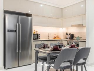 Manzil - 2BR Home in Emaar Beach Front with Sea View - 8