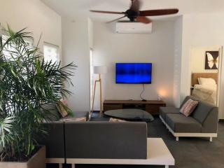 Best Villa at a TOP location - Palm-Eagle Beach - 2