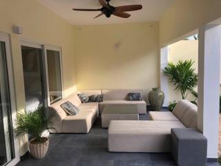 Best Villa at a TOP location - Palm-Eagle Beach - 1