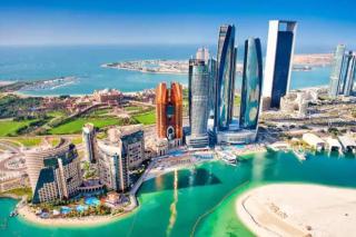 Karen's Studio in corniche Abu Dhabi behind Shikha Fatima park - Abu Dhabi - 1