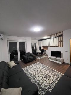 Nice apartment with great views - Prishtinë - 0