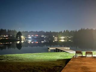 Lake Tapps Dock House on the Bankers Island - - 5