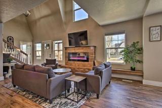 Spacious Home With Hot Tub - Great Falls - 9