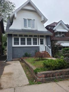 3 BR House in Toronto Downtown - 7