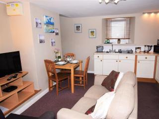 2 Bed in Cosheston FB060 - Cosheston - 9