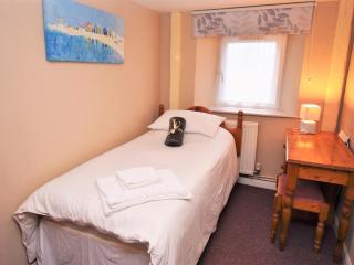 2 Bed in Cosheston FB060 - Cosheston - 5