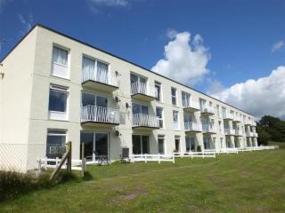 2 Bed in Freshwater East FB094 - Hodgeston - 7