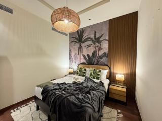 Manzil - 3BR in Palm Jumeirah with Private Beach Access & Sea View - Dubaï - 3