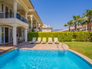 Sunset Beach Club Aqualettings Pearl 7 - 4