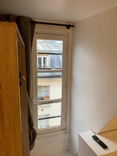 144 - Urban Charming Studio in Paris - Parijs - 3
