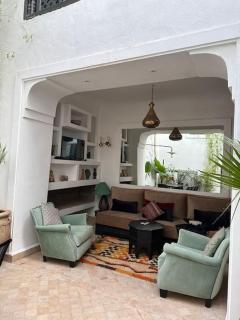 Charming riad in the medina of Marrakech with 4 nice rooms - Marrakesh - 8