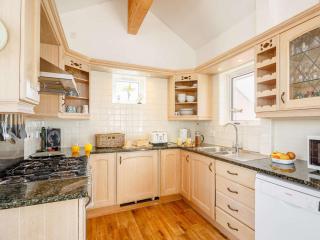 3 Bed in Pwllheli 89023 - Pwllheli - 3